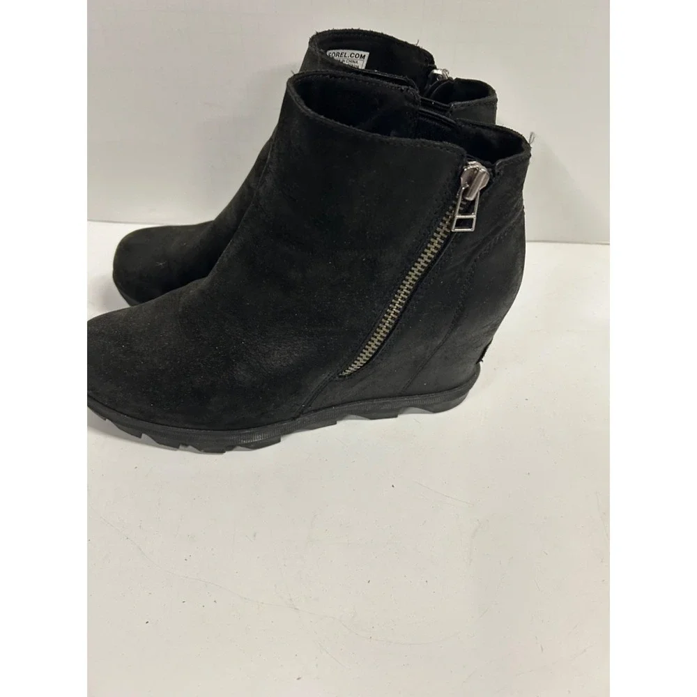 Women's SOREL Chelsea Wedge Water Proof Boots Ladies Sz 9‎ M